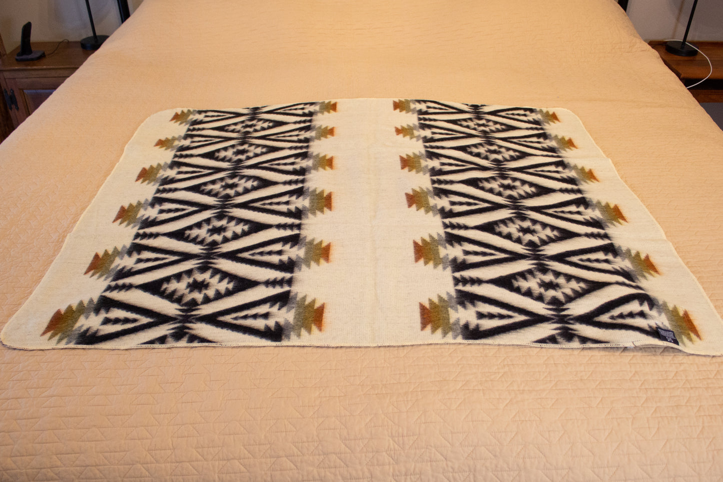 Quichua Baby Blanket - Black Dusk